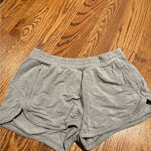 Lululemon. Gray Women's Casual Shorts. Size 4.